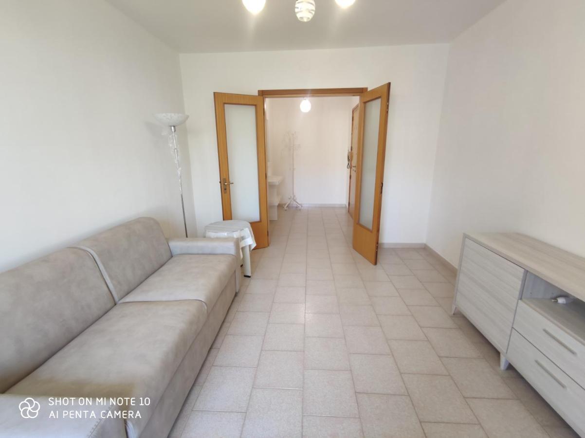 Casa Di Gigi- Comodo Appartamento In Galatina Extérieur photo