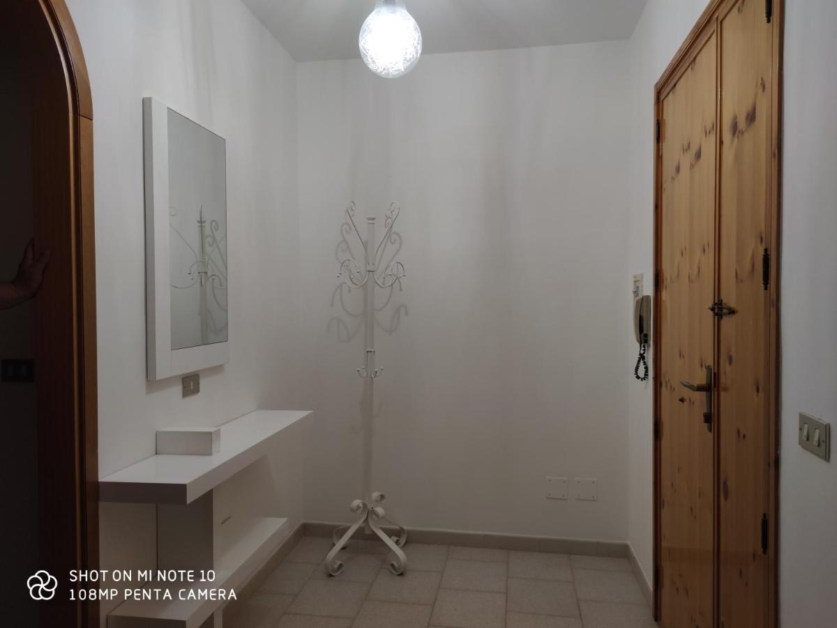 Casa Di Gigi- Comodo Appartamento In Galatina Extérieur photo